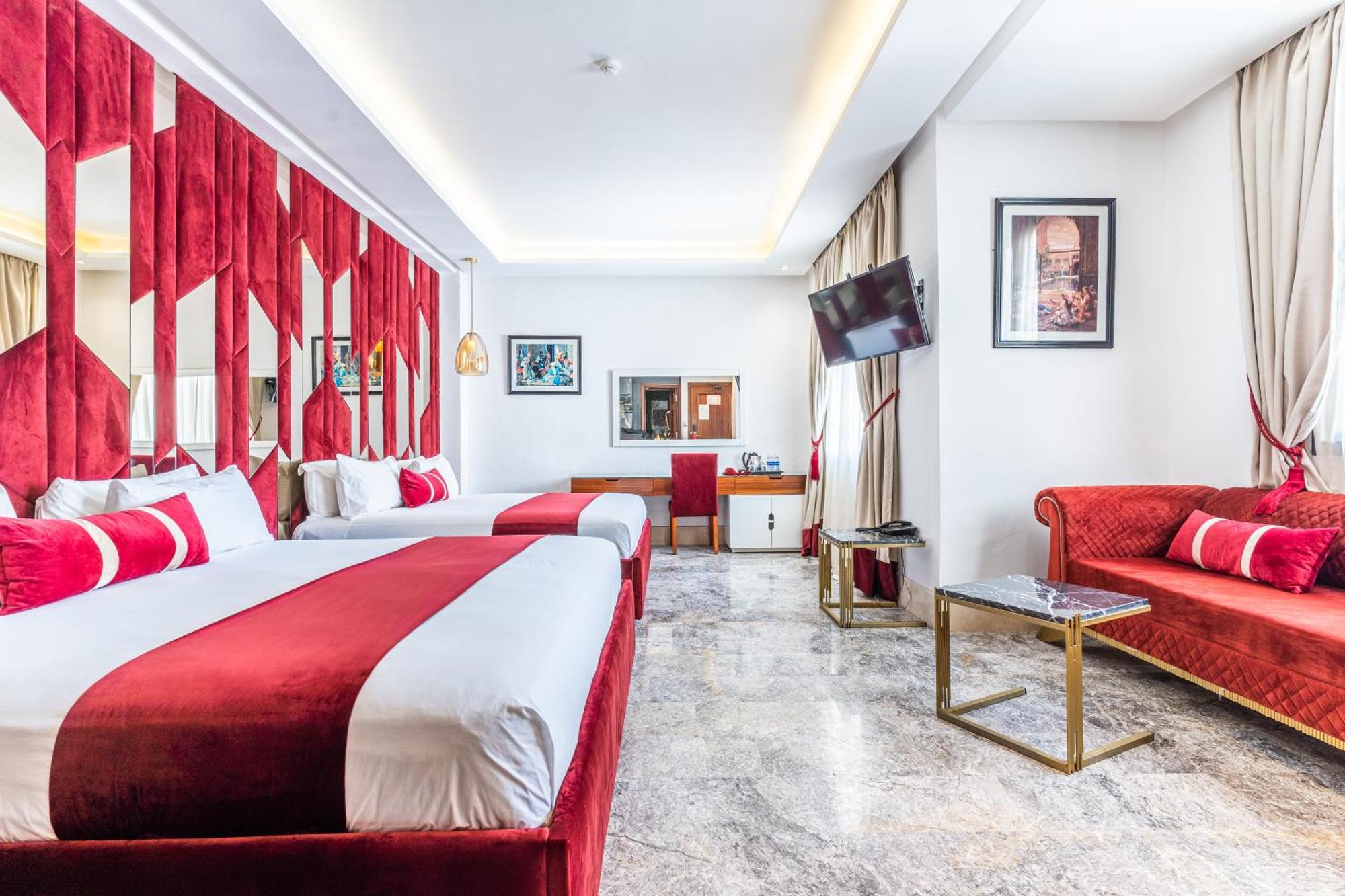 One Hotel Casablanca Exterior photo Family Suite